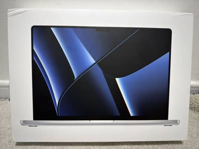 MacBook Pro 16 Inch 32GB/1TB M2 Max Silver