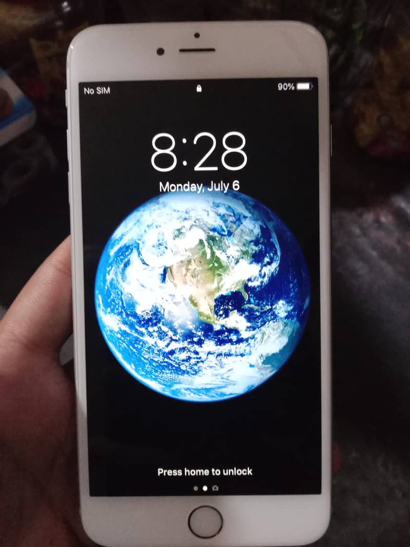Apple iPhone 6 Plus 0