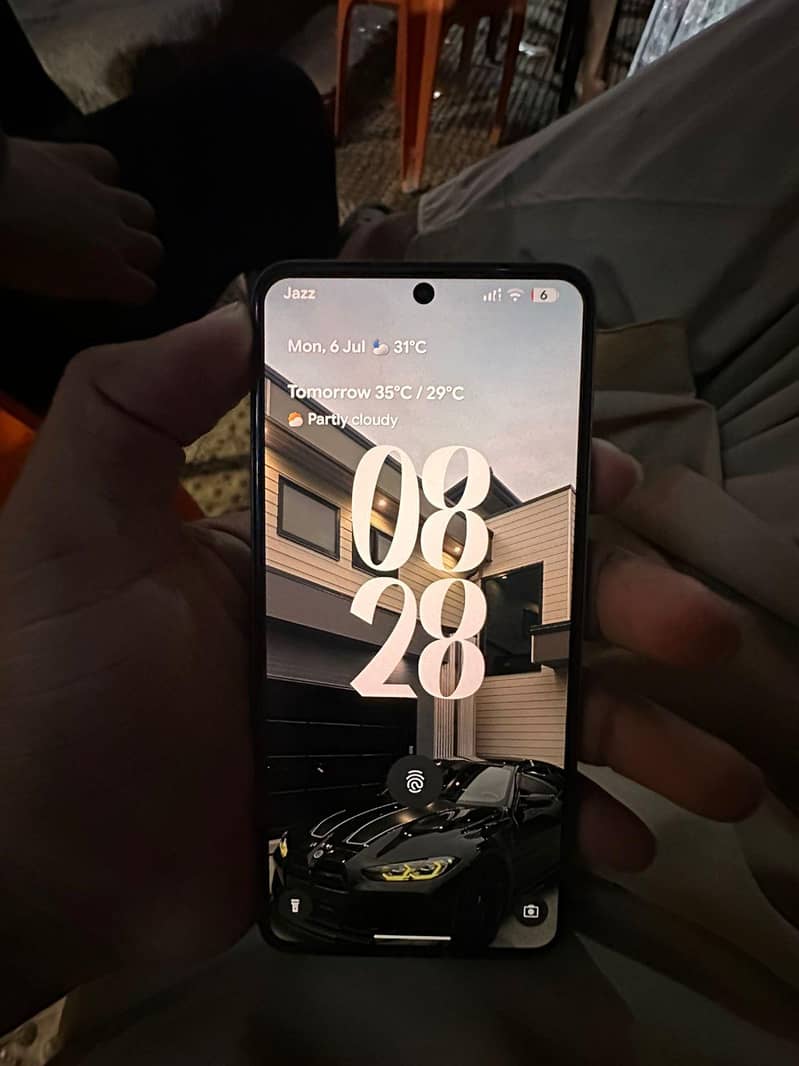 Google Pixel 8 4
