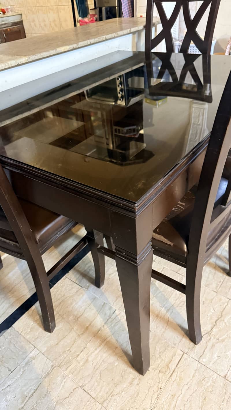 Dining table 3