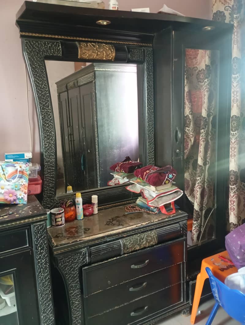 used bed set 4