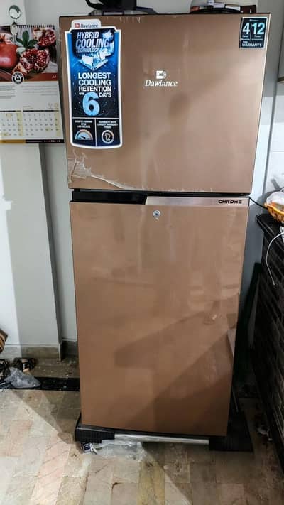Dawlance Chrome Golden Color I 1 year used