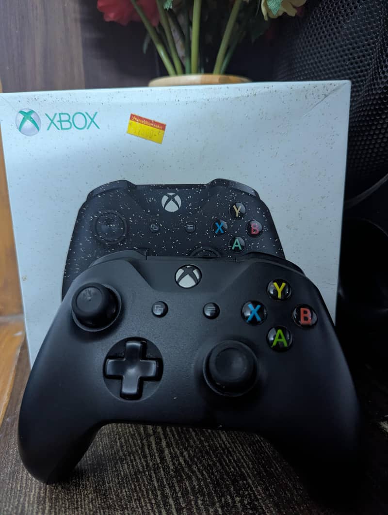 2 xbox one controller 4