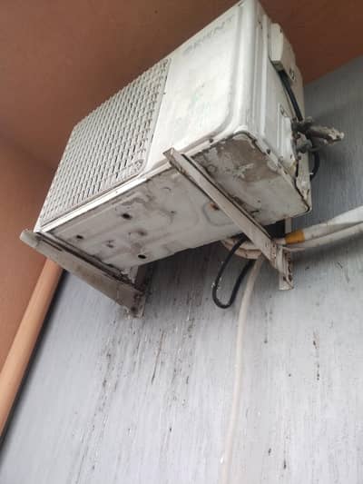 DC Inverter 1.5 Ton AC for sale