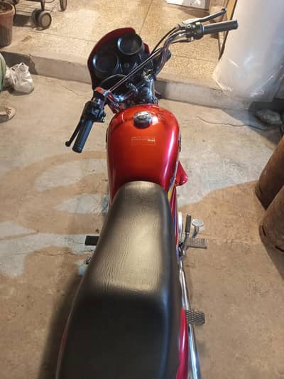 united 100c new condition scratchless