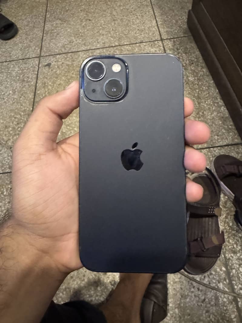 iPhone 13 2