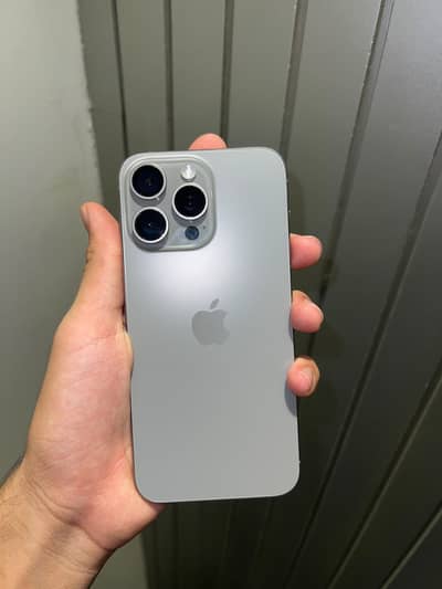 Apple iPhone 15 Pro Max