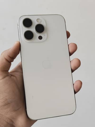 Apple iPhone 15 Pro Max