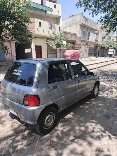 Daihatsu Cuore 2010
