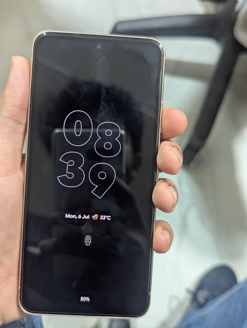 Google Pixel 8 1