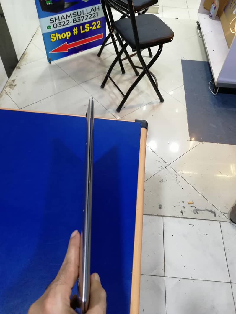 model UX31E notebook pc 3