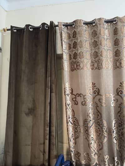 Set of 4 curtains 2 Pure plushi nd two are of velvet