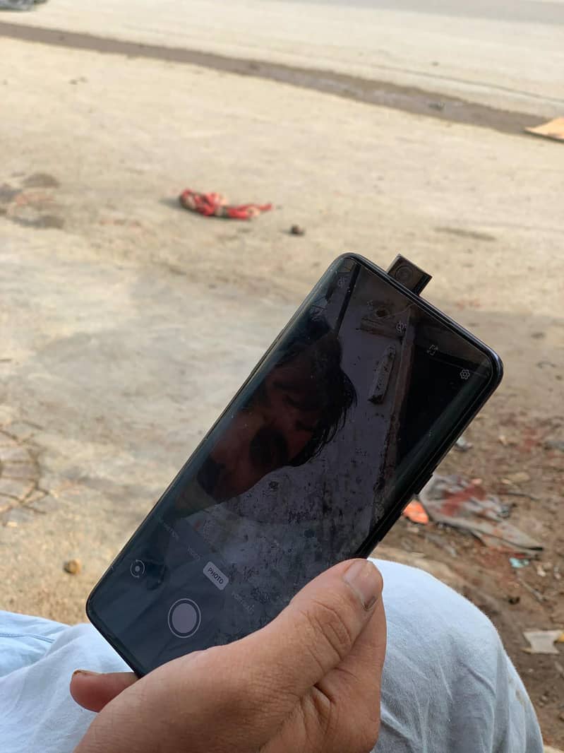 One Plus 7 Pro 4