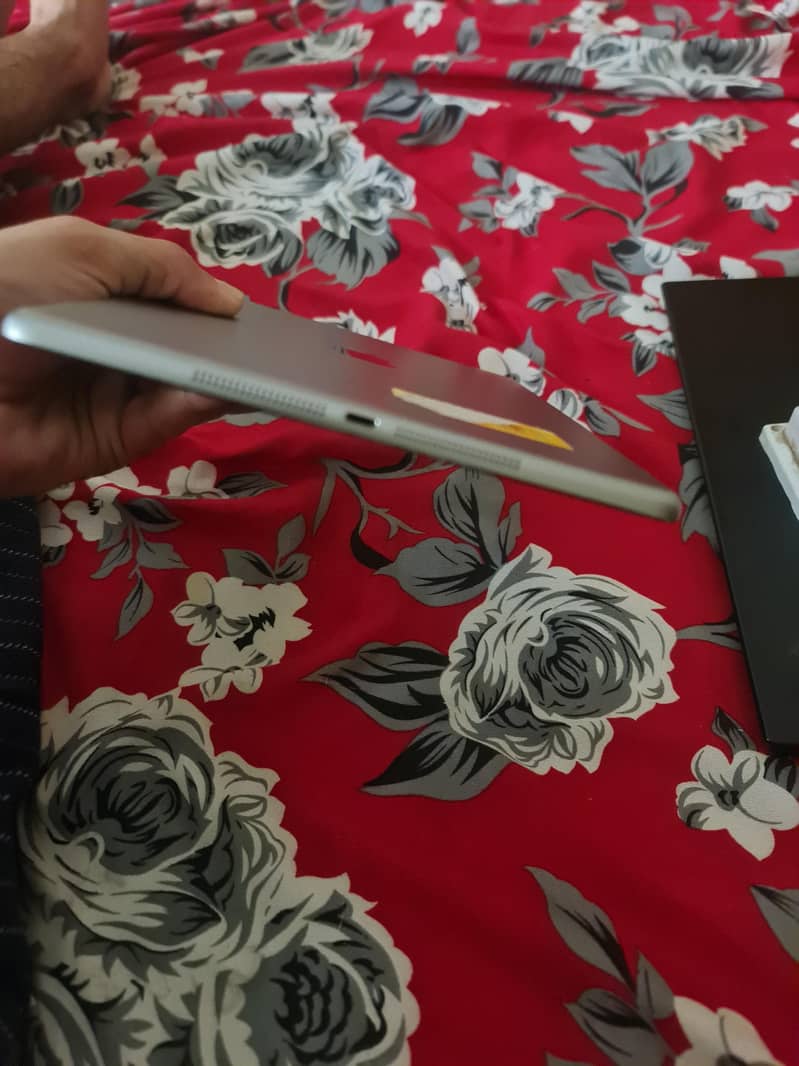 ipad air 4