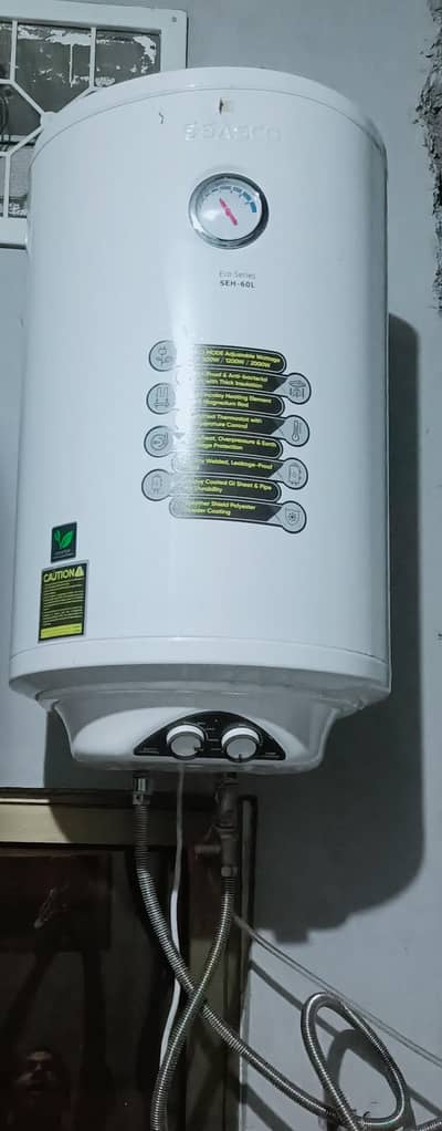 SASCO ELECTRIC WATER HEATER/GYSER