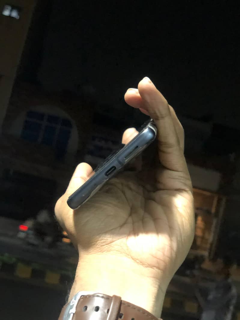 Google Pixel 7 4
