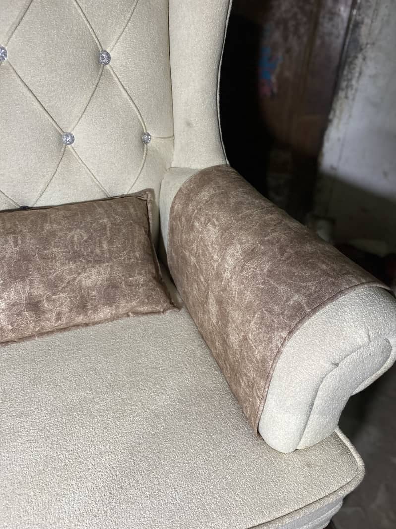 Sofa chairs 3