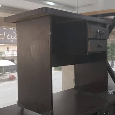 Student Study Table