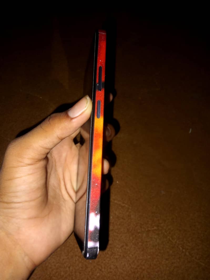 Realme Note 60 2