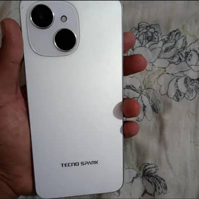 Tecno Spark 40c 4+4/128 Complete Saman