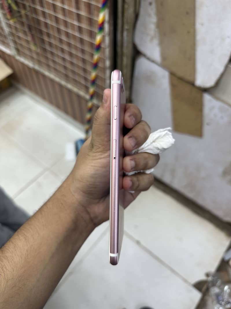 Iphone 7 plus 1
