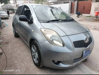 Toyota Vitz 2012