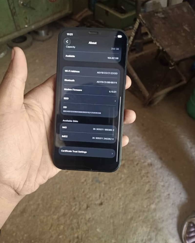 Apple iPhone 12 3