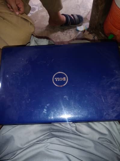 Intel Core 2 duo 2GB RAM 320GB hardisk