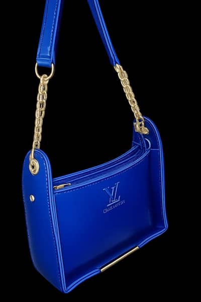 Leather Bag  Glossy + Gold Chain = Instant Luxury