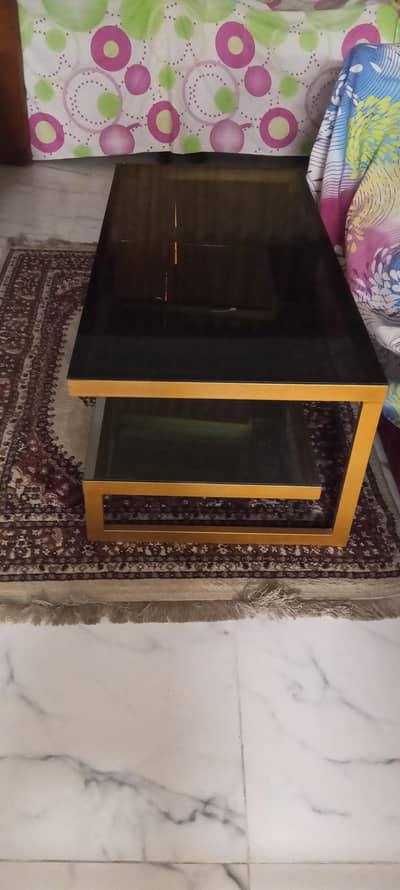 unique design centre table for sale