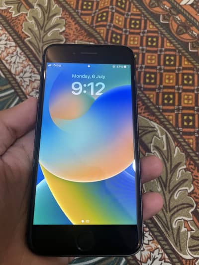 Apple iPhone 8