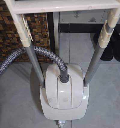 black decar company steamer in good condition
