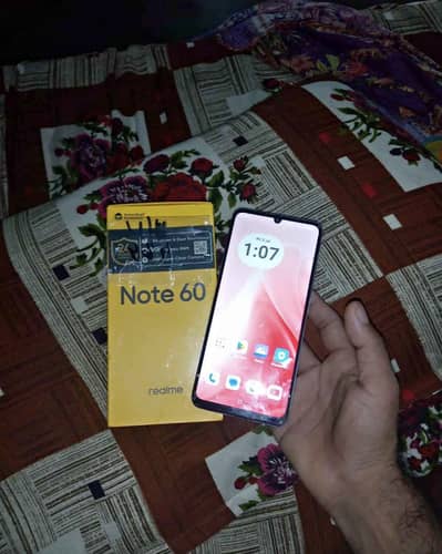Realme Note60 128 with box
