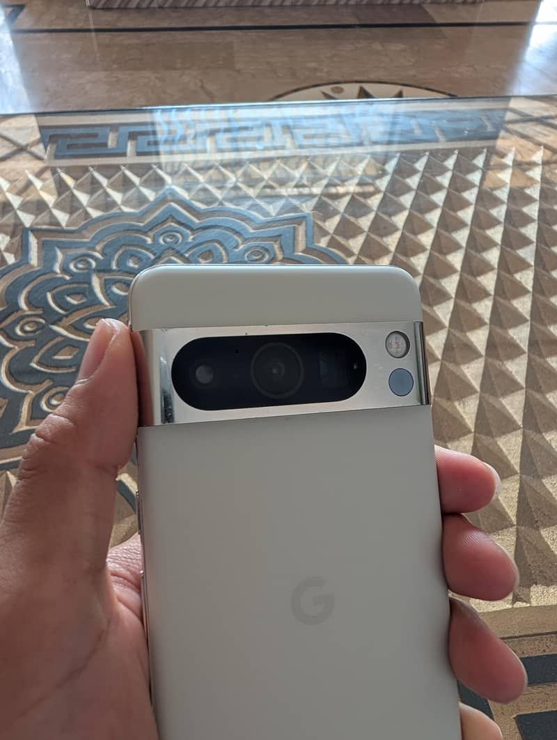 Google Pixel 8 Pro 1