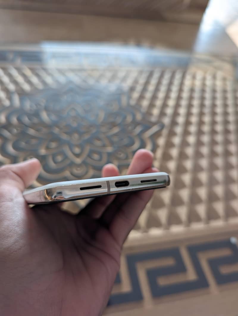Google Pixel 8 Pro 5