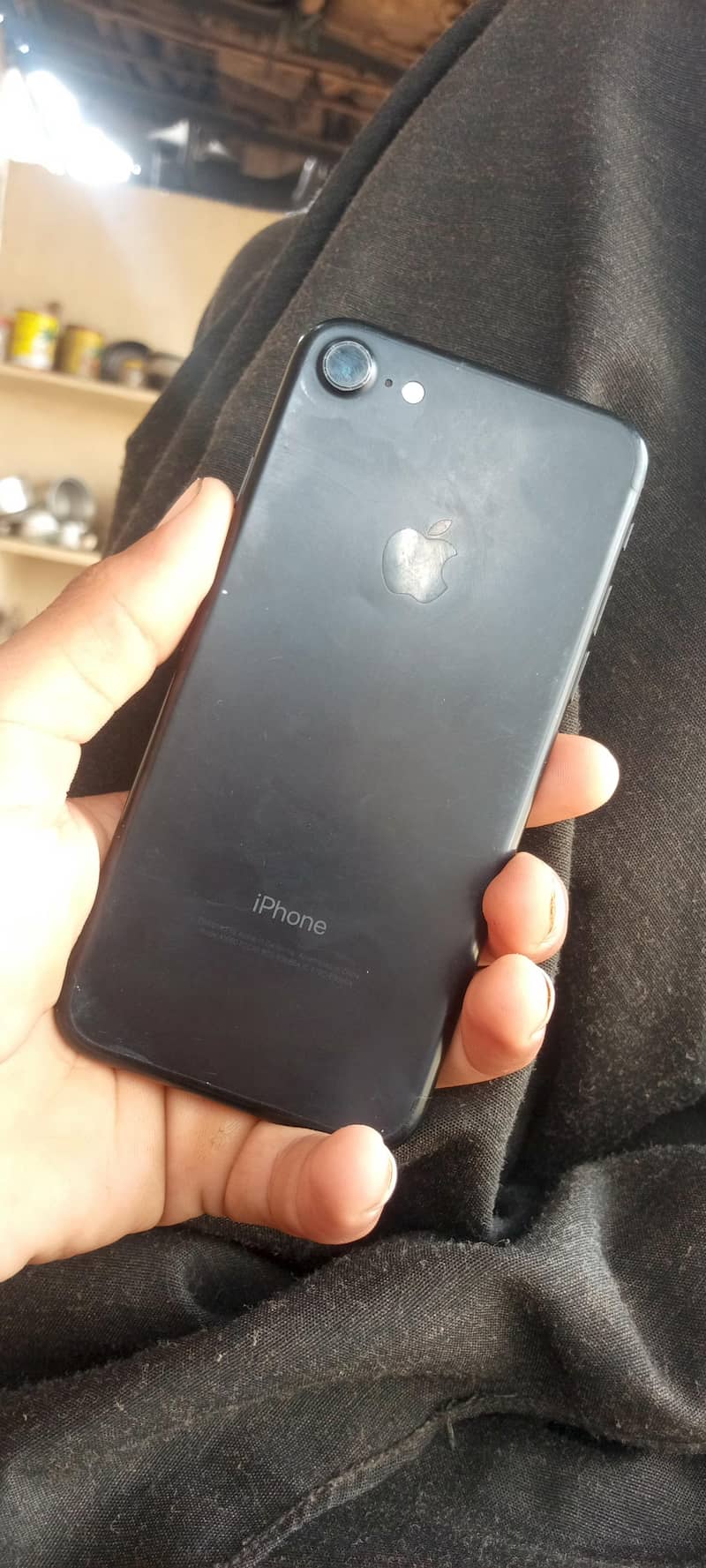 Apple iPhone 7 0