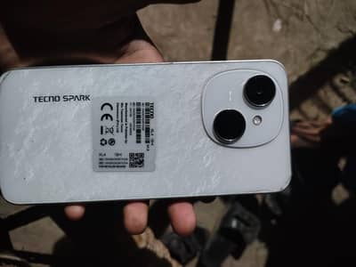 Tecno Spark Go 1