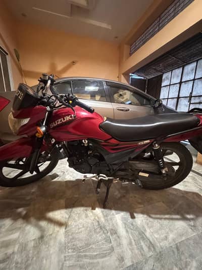 Suzuki GR 150 | Excellent Condition | Original Documents | Home used |