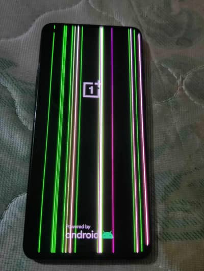 1 plus 9r stuck on logo all parts ok betri camera etc
