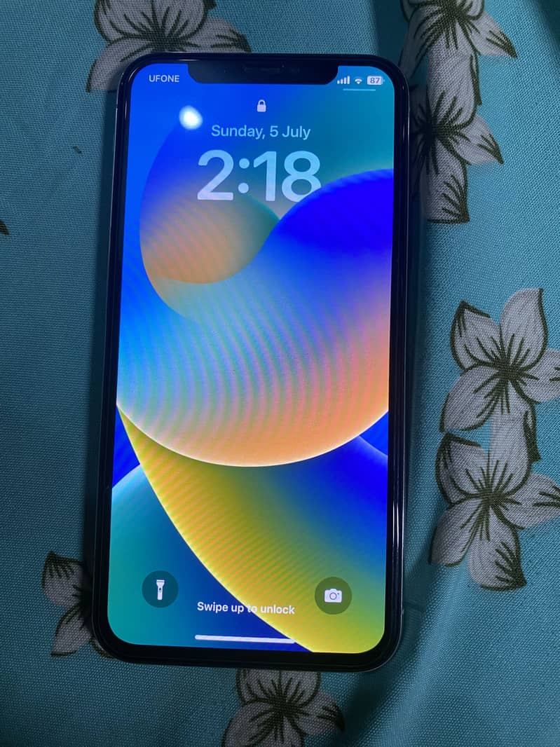 Apple iPhone X 0