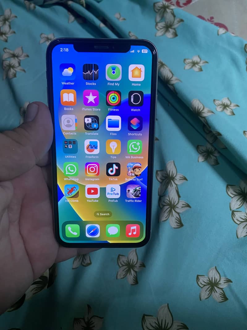 Apple iPhone X 2