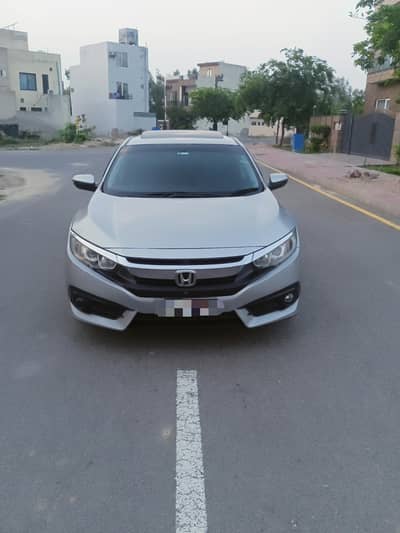 Honda Civic 1.8 Automatic. . Top of the line.