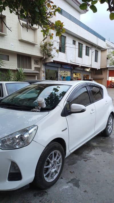 Toyota Aqua 2014