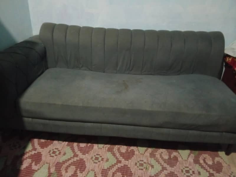 sofa used 1