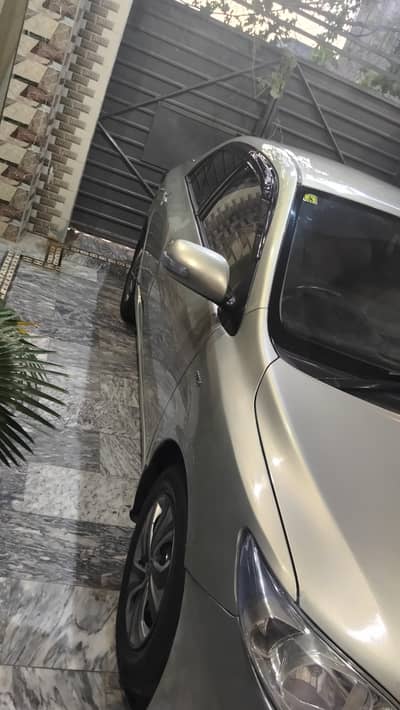 Toyota Corolla GLI 2011