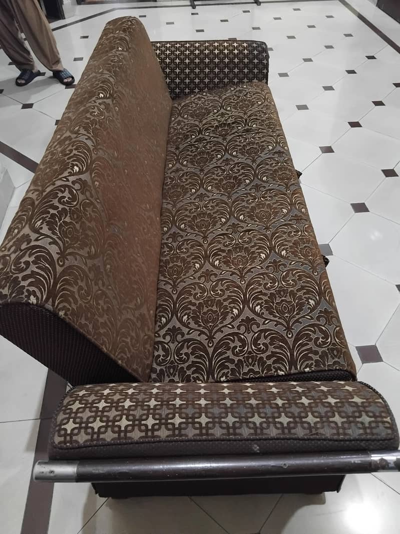 Sofa come bed 2