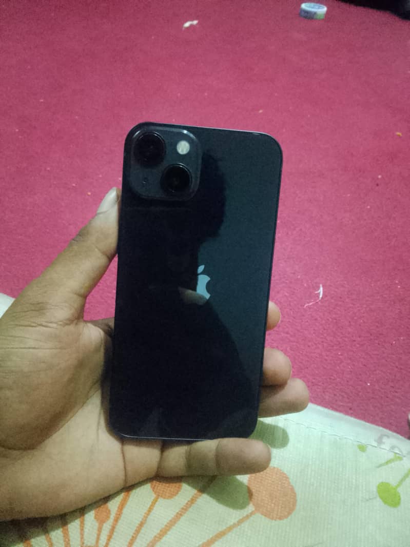 Apple iPhone 13 0