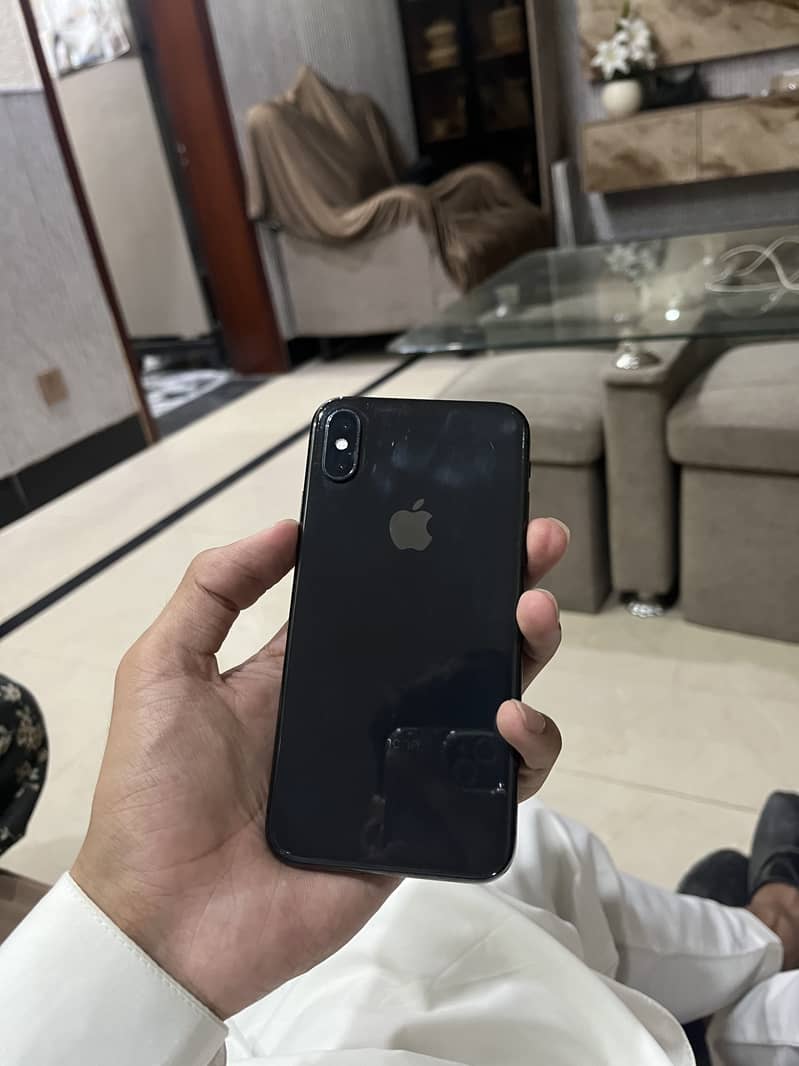 Apple iPhone X 0