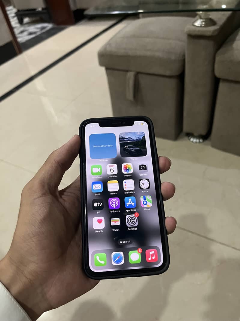 Apple iPhone X 1