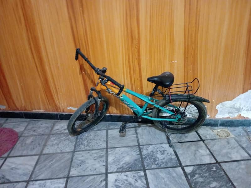 undefined 0